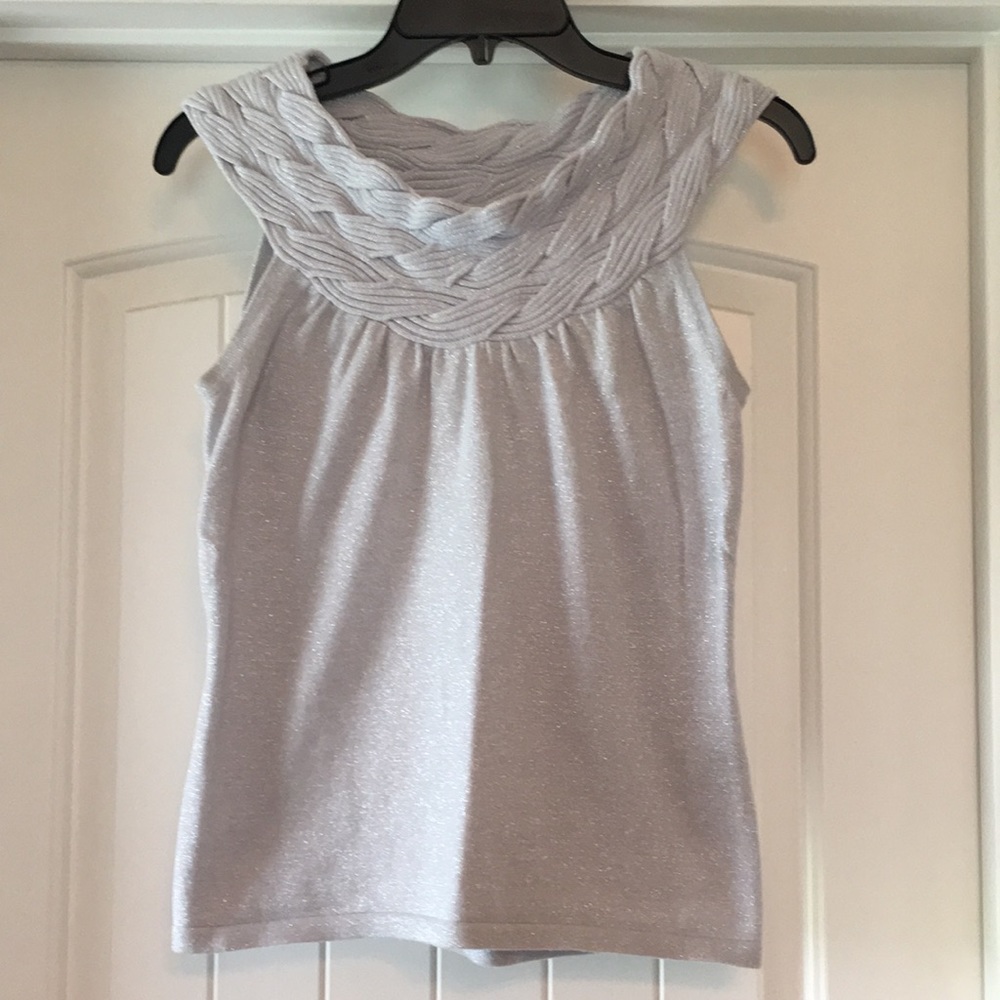 C’est City Metallic Silver Sleeveless Sweater S